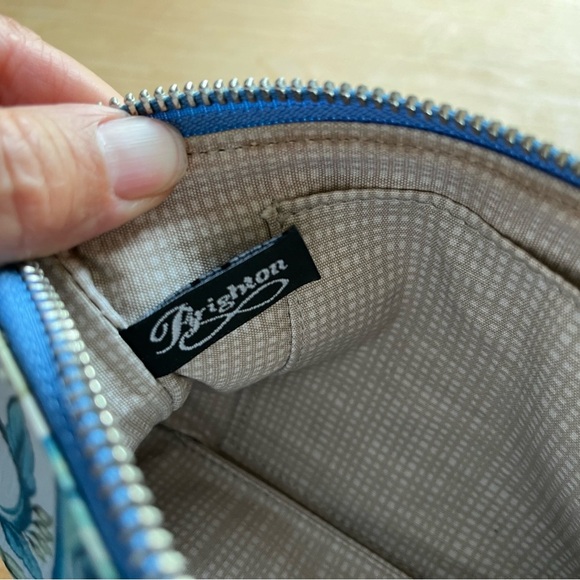 Brighton Bella Life is Beautiful Wristlet White Blue Floral Phone Bag Purse - Picture 6 of 12